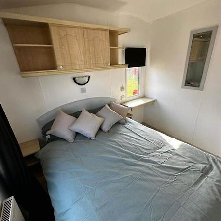 2 Bed Mobile Home Sea Views, Centre Field Warden  Dış mekan fotoğraf