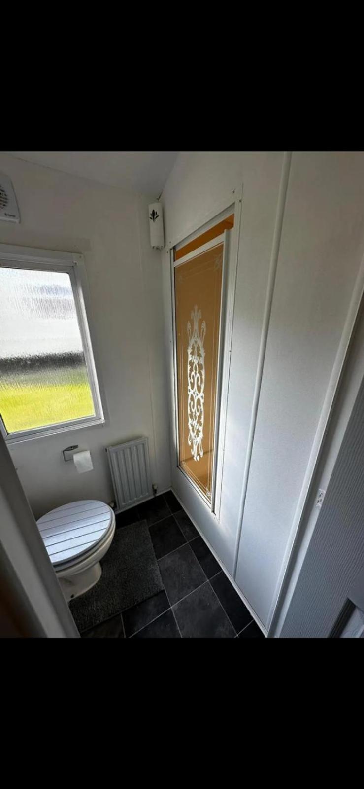 2 Bed Mobile Home Sea Views, Centre Field Warden  Dış mekan fotoğraf