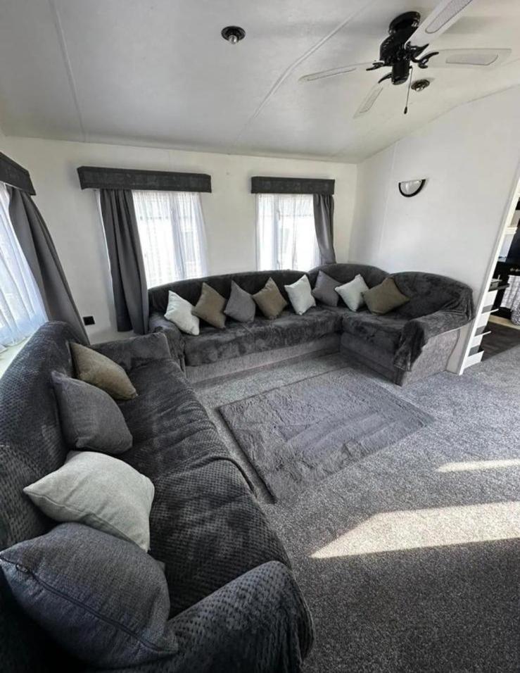 2 Bed Mobile Home Sea Views, Centre Field Warden  Dış mekan fotoğraf